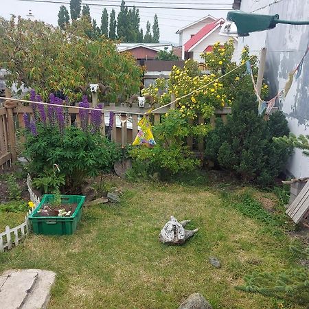 Cabana El Buho - Esmeralda Puerto Natales Eksteriør billede